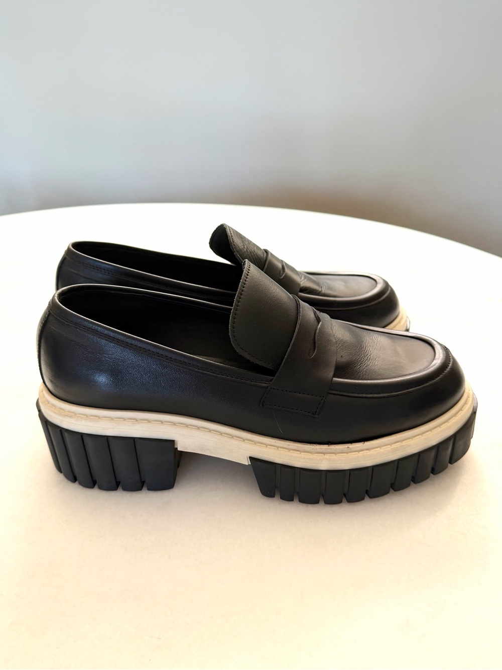 L’INTERVALLE Black Leather Platform Loafers - Picture 2 of 7